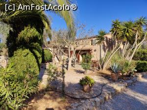 [P04] Finca Can Pina; Casa Pina se zărește printre copaci și arbuști » foto by crismis
 - 
<span class="allrVoted glyphicon glyphicon-heart hidden" id="av1377649"></span>
<a class="m-l-10 hidden" id="sv1377649" onclick="voting_Foto_DelVot(,1377649,28149)" role="button">șterge vot <span class="glyphicon glyphicon-remove"></span></a>
<a id="v91377649" class=" c-red"  onclick="voting_Foto_SetVot(1377649)" role="button"><span class="glyphicon glyphicon-heart-empty"></span> <b>LIKE</b> = Votează poza</a> <img class="hidden"  id="f1377649W9" src="/imagini/loader.gif" border="0" /><span class="AjErrMes hidden" id="e1377649ErM"></span>