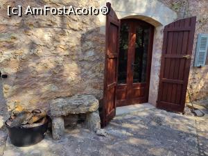 [P43] Casa Pina; intrarea secundară » foto by crismis
 - 
<span class="allrVoted glyphicon glyphicon-heart hidden" id="av1377688"></span>
<a class="m-l-10 hidden" id="sv1377688" onclick="voting_Foto_DelVot(,1377688,28149)" role="button">șterge vot <span class="glyphicon glyphicon-remove"></span></a>
<a id="v91377688" class=" c-red"  onclick="voting_Foto_SetVot(1377688)" role="button"><span class="glyphicon glyphicon-heart-empty"></span> <b>LIKE</b> = Votează poza</a> <img class="hidden"  id="f1377688W9" src="/imagini/loader.gif" border="0" /><span class="AjErrMes hidden" id="e1377688ErM"></span>