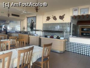 [P45] Restaurantul secundar » foto by AZE
 - 
<span class="allrVoted glyphicon glyphicon-heart hidden" id="av1378925"></span>
<a class="m-l-10 hidden" id="sv1378925" onclick="voting_Foto_DelVot(,1378925,28160)" role="button">șterge vot <span class="glyphicon glyphicon-remove"></span></a>
<a id="v91378925" class=" c-red"  onclick="voting_Foto_SetVot(1378925)" role="button"><span class="glyphicon glyphicon-heart-empty"></span> <b>LIKE</b> = Votează poza</a> <img class="hidden"  id="f1378925W9" src="/imagini/loader.gif" border="0" /><span class="AjErrMes hidden" id="e1378925ErM"></span>