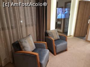 [P27] prin apartamentul prezidențial » foto by robert
 - 
<span class="allrVoted glyphicon glyphicon-heart hidden" id="av1379640"></span>
<a class="m-l-10 hidden" id="sv1379640" onclick="voting_Foto_DelVot(,1379640,28166)" role="button">șterge vot <span class="glyphicon glyphicon-remove"></span></a>
<a id="v91379640" class=" c-red"  onclick="voting_Foto_SetVot(1379640)" role="button"><span class="glyphicon glyphicon-heart-empty"></span> <b>LIKE</b> = Votează poza</a> <img class="hidden"  id="f1379640W9" src="/imagini/loader.gif" border="0" /><span class="AjErrMes hidden" id="e1379640ErM"></span>