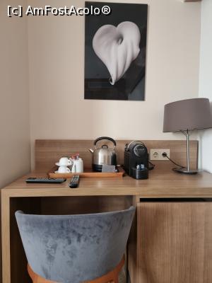 [P39] prin apartamentul prezidențial » foto by robert
 - 
<span class="allrVoted glyphicon glyphicon-heart hidden" id="av1379652"></span>
<a class="m-l-10 hidden" id="sv1379652" onclick="voting_Foto_DelVot(,1379652,28166)" role="button">șterge vot <span class="glyphicon glyphicon-remove"></span></a>
<a id="v91379652" class=" c-red"  onclick="voting_Foto_SetVot(1379652)" role="button"><span class="glyphicon glyphicon-heart-empty"></span> <b>LIKE</b> = Votează poza</a> <img class="hidden"  id="f1379652W9" src="/imagini/loader.gif" border="0" /><span class="AjErrMes hidden" id="e1379652ErM"></span>