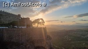 [P16] apus de soare » foto by robert
 - 
<span class="allrVoted glyphicon glyphicon-heart hidden" id="av1379748"></span>
<a class="m-l-10 hidden" id="sv1379748" onclick="voting_Foto_DelVot(,1379748,28168)" role="button">șterge vot <span class="glyphicon glyphicon-remove"></span></a>
<a id="v91379748" class=" c-red"  onclick="voting_Foto_SetVot(1379748)" role="button"><span class="glyphicon glyphicon-heart-empty"></span> <b>LIKE</b> = Votează poza</a> <img class="hidden"  id="f1379748W9" src="/imagini/loader.gif" border="0" /><span class="AjErrMes hidden" id="e1379748ErM"></span>