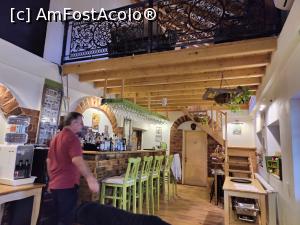 [P25] Prin restaurant » foto by crismis
 - 
<span class="allrVoted glyphicon glyphicon-heart hidden" id="av1383818"></span>
<a class="m-l-10 hidden" id="sv1383818" onclick="voting_Foto_DelVot(,1383818,28203)" role="button">șterge vot <span class="glyphicon glyphicon-remove"></span></a>
<a id="v91383818" class=" c-red"  onclick="voting_Foto_SetVot(1383818)" role="button"><span class="glyphicon glyphicon-heart-empty"></span> <b>LIKE</b> = Votează poza</a> <img class="hidden"  id="f1383818W9" src="/imagini/loader.gif" border="0" /><span class="AjErrMes hidden" id="e1383818ErM"></span>