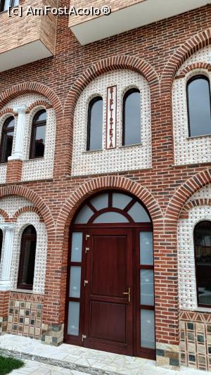 [P09] Biblioteca mănăstiri. » foto by tata123 🔱
 - 
<span class="allrVoted glyphicon glyphicon-heart hidden" id="av1382213"></span>
<a class="m-l-10 hidden" id="sv1382213" onclick="voting_Foto_DelVot(,1382213,28210)" role="button">șterge vot <span class="glyphicon glyphicon-remove"></span></a>
<a id="v91382213" class=" c-red"  onclick="voting_Foto_SetVot(1382213)" role="button"><span class="glyphicon glyphicon-heart-empty"></span> <b>LIKE</b> = Votează poza</a> <img class="hidden"  id="f1382213W9" src="/imagini/loader.gif" border="0" /><span class="AjErrMes hidden" id="e1382213ErM"></span>