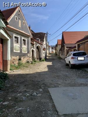 [P25] Rășinari,centru » foto by AZE
 - 
<span class="allrVoted glyphicon glyphicon-heart hidden" id="av1390139"></span>
<a class="m-l-10 hidden" id="sv1390139" onclick="voting_Foto_DelVot(,1390139,28257)" role="button">șterge vot <span class="glyphicon glyphicon-remove"></span></a>
<a id="v91390139" class=" c-red"  onclick="voting_Foto_SetVot(1390139)" role="button"><span class="glyphicon glyphicon-heart-empty"></span> <b>LIKE</b> = Votează poza</a> <img class="hidden"  id="f1390139W9" src="/imagini/loader.gif" border="0" /><span class="AjErrMes hidden" id="e1390139ErM"></span>