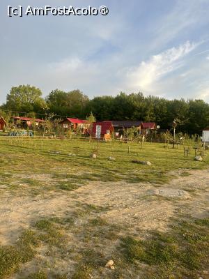 [P32] Spațiu urias, pentru corturi, nu stiu cât de aglomerat e vara » foto by krisstinna
 - 
<span class="allrVoted glyphicon glyphicon-heart hidden" id="av1391482"></span>
<a class="m-l-10 hidden" id="sv1391482" onclick="voting_Foto_DelVot(,1391482,28269)" role="button">șterge vot <span class="glyphicon glyphicon-remove"></span></a>
<a id="v91391482" class=" c-red"  onclick="voting_Foto_SetVot(1391482)" role="button"><span class="glyphicon glyphicon-heart-empty"></span> <b>LIKE</b> = Votează poza</a> <img class="hidden"  id="f1391482W9" src="/imagini/loader.gif" border="0" /><span class="AjErrMes hidden" id="e1391482ErM"></span>