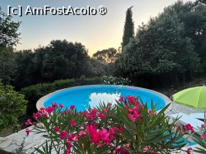 [P12] piscina, comuna cu proprietarii » foto by Chloe <span class="label label-default labelC_thin small">NEVOTABILĂ</span>