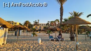 [P05] La plaja in zona Hammamet Hotel Paradis Palace » foto by marival
 - 
<span class="allrVoted glyphicon glyphicon-heart hidden" id="av1392871"></span>
<a class="m-l-10 hidden" id="sv1392871" onclick="voting_Foto_DelVot(,1392871,28289)" role="button">șterge vot <span class="glyphicon glyphicon-remove"></span></a>
<a id="v91392871" class=" c-red"  onclick="voting_Foto_SetVot(1392871)" role="button"><span class="glyphicon glyphicon-heart-empty"></span> <b>LIKE</b> = Votează poza</a> <img class="hidden"  id="f1392871W9" src="/imagini/loader.gif" border="0" /><span class="AjErrMes hidden" id="e1392871ErM"></span>
