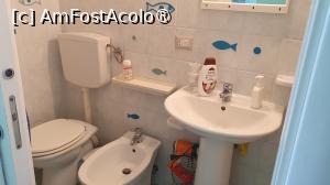 [P09] Baia apartamentului. » foto by alinafulg
 - 
<span class="allrVoted glyphicon glyphicon-heart hidden" id="av1393430"></span>
<a class="m-l-10 hidden" id="sv1393430" onclick="voting_Foto_DelVot(,1393430,28291)" role="button">șterge vot <span class="glyphicon glyphicon-remove"></span></a>
<a id="v91393430" class=" c-red"  onclick="voting_Foto_SetVot(1393430)" role="button"><span class="glyphicon glyphicon-heart-empty"></span> <b>LIKE</b> = Votează poza</a> <img class="hidden"  id="f1393430W9" src="/imagini/loader.gif" border="0" /><span class="AjErrMes hidden" id="e1393430ErM"></span>