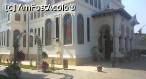 [P17] Biserica Sfântul Gheorghe, lângă Vila Didi, Mangalia, iulie 2023 » foto by Mioritik
 - 
<span class="allrVoted glyphicon glyphicon-heart hidden" id="av1394403"></span>
<a class="m-l-10 hidden" id="sv1394403" onclick="voting_Foto_DelVot(,1394403,28296)" role="button">șterge vot <span class="glyphicon glyphicon-remove"></span></a>
<a id="v91394403" class=" c-red"  onclick="voting_Foto_SetVot(1394403)" role="button"><span class="glyphicon glyphicon-heart-empty"></span> <b>LIKE</b> = Votează poza</a> <img class="hidden"  id="f1394403W9" src="/imagini/loader.gif" border="0" /><span class="AjErrMes hidden" id="e1394403ErM"></span>
