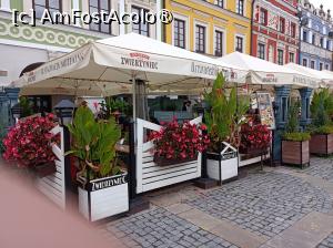 [P24] Zamość, Restauracja Muzealna Ormiańskie Piwnice, Terasa din fața Clădirii armenești cu Terasă » foto by mprofeanu
 - 
<span class="allrVoted glyphicon glyphicon-heart hidden" id="av1402657"></span>
<a class="m-l-10 hidden" id="sv1402657" onclick="voting_Foto_DelVot(,1402657,28303)" role="button">șterge vot <span class="glyphicon glyphicon-remove"></span></a>
<a id="v91402657" class=" c-red"  onclick="voting_Foto_SetVot(1402657)" role="button"><span class="glyphicon glyphicon-heart-empty"></span> <b>LIKE</b> = Votează poza</a> <img class="hidden"  id="f1402657W9" src="/imagini/loader.gif" border="0" /><span class="AjErrMes hidden" id="e1402657ErM"></span>