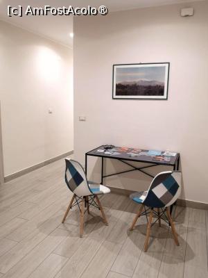 [P14] hol intrare » foto by Chloe <span class="label label-default labelC_thin small">NEVOTABILĂ</span>