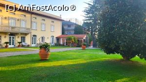 [P02] Villa del Papa - vedere către corpul de clădire cu recepția la parter, sub balcon » foto by k-lator
 - 
<span class="allrVoted glyphicon glyphicon-heart hidden" id="av1396645"></span>
<a class="m-l-10 hidden" id="sv1396645" onclick="voting_Foto_DelVot(,1396645,28311)" role="button">șterge vot <span class="glyphicon glyphicon-remove"></span></a>
<a id="v91396645" class=" c-red"  onclick="voting_Foto_SetVot(1396645)" role="button"><span class="glyphicon glyphicon-heart-empty"></span> <b>LIKE</b> = Votează poza</a> <img class="hidden"  id="f1396645W9" src="/imagini/loader.gif" border="0" /><span class="AjErrMes hidden" id="e1396645ErM"></span>