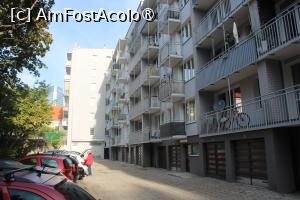 [P01] Warsaw, Ulica Niecała 6, Blocul unde se află Apartamentul 83 (Old Town Garden Apartment) și Parcarea » foto by mprofeanu
 - 
<span class="allrVoted glyphicon glyphicon-heart hidden" id="av1399334"></span>
<a class="m-l-10 hidden" id="sv1399334" onclick="voting_Foto_DelVot(,1399334,28327)" role="button">șterge vot <span class="glyphicon glyphicon-remove"></span></a>
<a id="v91399334" class=" c-red"  onclick="voting_Foto_SetVot(1399334)" role="button"><span class="glyphicon glyphicon-heart-empty"></span> <b>LIKE</b> = Votează poza</a> <img class="hidden"  id="f1399334W9" src="/imagini/loader.gif" border="0" /><span class="AjErrMes hidden" id="e1399334ErM"></span>
