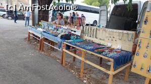 [P51] Mănăstirea Sfântului Barnabas -  tarabe » foto by Carmen Ion
 - 
<span class="allrVoted glyphicon glyphicon-heart hidden" id="av1400818"></span>
<a class="m-l-10 hidden" id="sv1400818" onclick="voting_Foto_DelVot(,1400818,28337)" role="button">șterge vot <span class="glyphicon glyphicon-remove"></span></a>
<a id="v91400818" class=" c-red"  onclick="voting_Foto_SetVot(1400818)" role="button"><span class="glyphicon glyphicon-heart-empty"></span> <b>LIKE</b> = Votează poza</a> <img class="hidden"  id="f1400818W9" src="/imagini/loader.gif" border="0" /><span class="AjErrMes hidden" id="e1400818ErM"></span>
