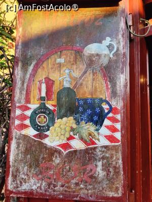 [P03] Restaurant Matroz; ușă de lemn pictată » foto by crismis
 - 
<span class="allrVoted glyphicon glyphicon-heart hidden" id="av1400926"></span>
<a class="m-l-10 hidden" id="sv1400926" onclick="voting_Foto_DelVot(,1400926,28339)" role="button">șterge vot <span class="glyphicon glyphicon-remove"></span></a>
<a id="v91400926" class=" c-red"  onclick="voting_Foto_SetVot(1400926)" role="button"><span class="glyphicon glyphicon-heart-empty"></span> <b>LIKE</b> = Votează poza</a> <img class="hidden"  id="f1400926W9" src="/imagini/loader.gif" border="0" /><span class="AjErrMes hidden" id="e1400926ErM"></span>