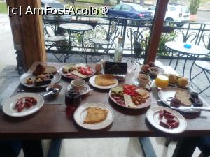 [P08] micul dejun (inclus în preț) la Restaurantul Lord (Hotel Caraiman) » foto by calator2000
 - 
<span class="allrVoted glyphicon glyphicon-heart hidden" id="av1402473"></span>
<a class="m-l-10 hidden" id="sv1402473" onclick="voting_Foto_DelVot(,1402473,28349)" role="button">șterge vot <span class="glyphicon glyphicon-remove"></span></a>
<a id="v91402473" class=" c-red"  onclick="voting_Foto_SetVot(1402473)" role="button"><span class="glyphicon glyphicon-heart-empty"></span> <b>LIKE</b> = Votează poza</a> <img class="hidden"  id="f1402473W9" src="/imagini/loader.gif" border="0" /><span class="AjErrMes hidden" id="e1402473ErM"></span>