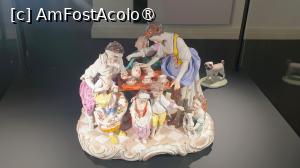 [P17] Familia de la măsuța de cafea - piesa cea mai complexă a fabricii de porțelan » foto by k-lator
 - 
<span class="allrVoted glyphicon glyphicon-heart hidden" id="av1402991"></span>
<a class="m-l-10 hidden" id="sv1402991" onclick="voting_Foto_DelVot(,1402991,28355)" role="button">șterge vot <span class="glyphicon glyphicon-remove"></span></a>
<a id="v91402991" class=" c-red"  onclick="voting_Foto_SetVot(1402991)" role="button"><span class="glyphicon glyphicon-heart-empty"></span> <b>LIKE</b> = Votează poza</a> <img class="hidden"  id="f1402991W9" src="/imagini/loader.gif" border="0" /><span class="AjErrMes hidden" id="e1402991ErM"></span>