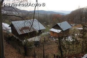 [P51] Clădiri pe drumul de întoarcere de la Mănăstirea Jgheaburi » foto by mprofeanu
 - 
<span class="allrVoted glyphicon glyphicon-heart hidden" id="av1404073"></span>
<a class="m-l-10 hidden" id="sv1404073" onclick="voting_Foto_DelVot(,1404073,28367)" role="button">șterge vot <span class="glyphicon glyphicon-remove"></span></a>
<a id="v91404073" class=" c-red"  onclick="voting_Foto_SetVot(1404073)" role="button"><span class="glyphicon glyphicon-heart-empty"></span> <b>LIKE</b> = Votează poza</a> <img class="hidden"  id="f1404073W9" src="/imagini/loader.gif" border="0" /><span class="AjErrMes hidden" id="e1404073ErM"></span>