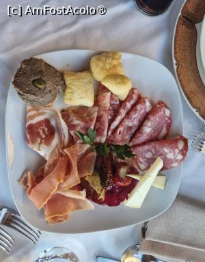 [P18] selecție de brânze pecorino și jambon » foto by k-lator
 - 
<span class="allrVoted glyphicon glyphicon-heart hidden" id="av1406050"></span>
<a class="m-l-10 hidden" id="sv1406050" onclick="voting_Foto_DelVot(,1406050,28380)" role="button">șterge vot <span class="glyphicon glyphicon-remove"></span></a>
<a id="v91406050" class=" c-red"  onclick="voting_Foto_SetVot(1406050)" role="button"><span class="glyphicon glyphicon-heart-empty"></span> <b>LIKE</b> = Votează poza</a> <img class="hidden"  id="f1406050W9" src="/imagini/loader.gif" border="0" /><span class="AjErrMes hidden" id="e1406050ErM"></span>