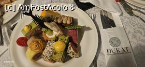 [P07] aperitivul din meniul de revelion la Hotel Dukat » foto by kmy
 - 
<span class="allrVoted glyphicon glyphicon-heart hidden" id="av1407976"></span>
<a class="m-l-10 hidden" id="sv1407976" onclick="voting_Foto_DelVot(,1407976,28398)" role="button">șterge vot <span class="glyphicon glyphicon-remove"></span></a>
<a id="v91407976" class=" c-red"  onclick="voting_Foto_SetVot(1407976)" role="button"><span class="glyphicon glyphicon-heart-empty"></span> <b>LIKE</b> = Votează poza</a> <img class="hidden"  id="f1407976W9" src="/imagini/loader.gif" border="0" /><span class="AjErrMes hidden" id="e1407976ErM"></span>