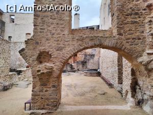 [P18] „Palatul romanesc”, partea cea mai veche » foto by crismis
 - 
<span class="allrVoted glyphicon glyphicon-heart hidden" id="av1409142"></span>
<a class="m-l-10 hidden" id="sv1409142" onclick="voting_Foto_DelVot(,1409142,28400)" role="button">șterge vot <span class="glyphicon glyphicon-remove"></span></a>
<a id="v91409142" class=" c-red"  onclick="voting_Foto_SetVot(1409142)" role="button"><span class="glyphicon glyphicon-heart-empty"></span> <b>LIKE</b> = Votează poza</a> <img class="hidden"  id="f1409142W9" src="/imagini/loader.gif" border="0" /><span class="AjErrMes hidden" id="e1409142ErM"></span>