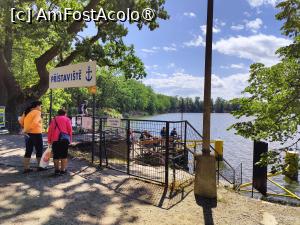 [P13] Unul din portulețele de unde se fac plimbări cu barca pe lac » foto by crismis
 - 
<span class="allrVoted glyphicon glyphicon-heart hidden" id="av1409798"></span>
<a class="m-l-10 hidden" id="sv1409798" onclick="voting_Foto_DelVot(,1409798,28420)" role="button">șterge vot <span class="glyphicon glyphicon-remove"></span></a>
<a id="v91409798" class=" c-red"  onclick="voting_Foto_SetVot(1409798)" role="button"><span class="glyphicon glyphicon-heart-empty"></span> <b>LIKE</b> = Votează poza</a> <img class="hidden"  id="f1409798W9" src="/imagini/loader.gif" border="0" /><span class="AjErrMes hidden" id="e1409798ErM"></span>