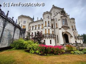 [P05] Castelul Hluboka » foto by crismis
 - 
<span class="allrVoted glyphicon glyphicon-heart hidden" id="av1412109"></span>
<a class="m-l-10 hidden" id="sv1412109" onclick="voting_Foto_DelVot(,1412109,28420)" role="button">șterge vot <span class="glyphicon glyphicon-remove"></span></a>
<a id="v91412109" class=" c-red"  onclick="voting_Foto_SetVot(1412109)" role="button"><span class="glyphicon glyphicon-heart-empty"></span> <b>LIKE</b> = Votează poza</a> <img class="hidden"  id="f1412109W9" src="/imagini/loader.gif" border="0" /><span class="AjErrMes hidden" id="e1412109ErM"></span>