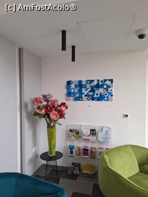 [P08] Zona receptiei » foto by sunflower
 - 
<span class="allrVoted glyphicon glyphicon-heart hidden" id="av1411402"></span>
<a class="m-l-10 hidden" id="sv1411402" onclick="voting_Foto_DelVot(,1411402,28438)" role="button">șterge vot <span class="glyphicon glyphicon-remove"></span></a>
<a id="v91411402" class=" c-red"  onclick="voting_Foto_SetVot(1411402)" role="button"><span class="glyphicon glyphicon-heart-empty"></span> <b>LIKE</b> = Votează poza</a> <img class="hidden"  id="f1411402W9" src="/imagini/loader.gif" border="0" /><span class="AjErrMes hidden" id="e1411402ErM"></span>