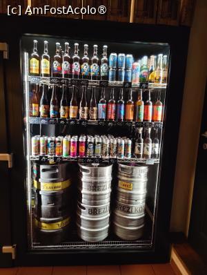 [P38] Bistro 53 Beer Point » foto by crismis
 - 
<span class="allrVoted glyphicon glyphicon-heart hidden" id="av1412267"></span>
<a class="m-l-10 hidden" id="sv1412267" onclick="voting_Foto_DelVot(,1412267,28441)" role="button">șterge vot <span class="glyphicon glyphicon-remove"></span></a>
<a id="v91412267" class=" c-red"  onclick="voting_Foto_SetVot(1412267)" role="button"><span class="glyphicon glyphicon-heart-empty"></span> <b>LIKE</b> = Votează poza</a> <img class="hidden"  id="f1412267W9" src="/imagini/loader.gif" border="0" /><span class="AjErrMes hidden" id="e1412267ErM"></span>