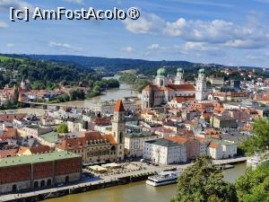 [P22] Primăria veche și piațeta din fața ei; la prânz, terasa nu funcționa » foto by crismis
 - 
<span class="allrVoted glyphicon glyphicon-heart hidden" id="av1413330"></span>
<a class="m-l-10 hidden" id="sv1413330" onclick="voting_Foto_DelVot(,1413330,28448)" role="button">șterge vot <span class="glyphicon glyphicon-remove"></span></a>
<a id="v91413330" class=" c-red"  onclick="voting_Foto_SetVot(1413330)" role="button"><span class="glyphicon glyphicon-heart-empty"></span> <b>LIKE</b> = Votează poza</a> <img class="hidden"  id="f1413330W9" src="/imagini/loader.gif" border="0" /><span class="AjErrMes hidden" id="e1413330ErM"></span>