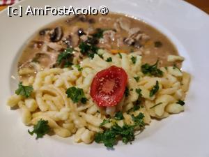 [P08] Cafe & Bistro Bayerische Schmankerl » foto by crismis
 - 
<span class="allrVoted glyphicon glyphicon-heart hidden" id="av1413316"></span>
<a class="m-l-10 hidden" id="sv1413316" onclick="voting_Foto_DelVot(,1413316,28448)" role="button">șterge vot <span class="glyphicon glyphicon-remove"></span></a>
<a id="v91413316" class=" c-red"  onclick="voting_Foto_SetVot(1413316)" role="button"><span class="glyphicon glyphicon-heart-empty"></span> <b>LIKE</b> = Votează poza</a> <img class="hidden"  id="f1413316W9" src="/imagini/loader.gif" border="0" /><span class="AjErrMes hidden" id="e1413316ErM"></span>