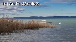 [P28] lacul Balaton, aici e o zona cu case de vacanta » foto by Yolanda
 - 
<span class="allrVoted glyphicon glyphicon-heart hidden" id="av1413591"></span>
<a class="m-l-10 hidden" id="sv1413591" onclick="voting_Foto_DelVot(,1413591,28451)" role="button">șterge vot <span class="glyphicon glyphicon-remove"></span></a>
<a id="v91413591" class=" c-red"  onclick="voting_Foto_SetVot(1413591)" role="button"><span class="glyphicon glyphicon-heart-empty"></span> <b>LIKE</b> = Votează poza</a> <img class="hidden"  id="f1413591W9" src="/imagini/loader.gif" border="0" /><span class="AjErrMes hidden" id="e1413591ErM"></span>
