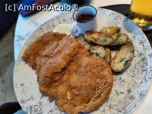 [P36] Restaurant Uferei » foto by crismis
 - 
<span class="allrVoted glyphicon glyphicon-heart hidden" id="av1415565"></span>
<a class="m-l-10 hidden" id="sv1415565" onclick="voting_Foto_DelVot(,1415565,28475)" role="button">șterge vot <span class="glyphicon glyphicon-remove"></span></a>
<a id="v91415565" class=" c-red"  onclick="voting_Foto_SetVot(1415565)" role="button"><span class="glyphicon glyphicon-heart-empty"></span> <b>LIKE</b> = Votează poza</a> <img class="hidden"  id="f1415565W9" src="/imagini/loader.gif" border="0" /><span class="AjErrMes hidden" id="e1415565ErM"></span>