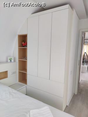[P09] Criber House; dormitor » foto by crismis
 - 
<span class="allrVoted glyphicon glyphicon-heart hidden" id="av1416429"></span>
<a class="m-l-10 hidden" id="sv1416429" onclick="voting_Foto_DelVot(,1416429,28483)" role="button">șterge vot <span class="glyphicon glyphicon-remove"></span></a>
<a id="v91416429" class=" c-red"  onclick="voting_Foto_SetVot(1416429)" role="button"><span class="glyphicon glyphicon-heart-empty"></span> <b>LIKE</b> = Votează poza</a> <img class="hidden"  id="f1416429W9" src="/imagini/loader.gif" border="0" /><span class="AjErrMes hidden" id="e1416429ErM"></span>