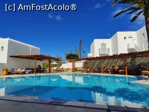 [P33] Poseidon Hotel Suites, piscina la prânz » foto by crismis
 - 
<span class="allrVoted glyphicon glyphicon-heart hidden" id="av1421358"></span>
<a class="m-l-10 hidden" id="sv1421358" onclick="voting_Foto_DelVot(,1421358,28509)" role="button">șterge vot <span class="glyphicon glyphicon-remove"></span></a>
<a id="v91421358" class=" c-red"  onclick="voting_Foto_SetVot(1421358)" role="button"><span class="glyphicon glyphicon-heart-empty"></span> <b>LIKE</b> = Votează poza</a> <img class="hidden"  id="f1421358W9" src="/imagini/loader.gif" border="0" /><span class="AjErrMes hidden" id="e1421358ErM"></span>