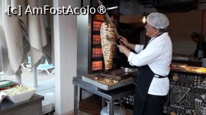 [P27] Doner chebab in curs de gatire de bucatarul turc pentru seara turceasca. » foto by Scorpions
 - 
<span class="allrVoted glyphicon glyphicon-heart hidden" id="av1421565"></span>
<a class="m-l-10 hidden" id="sv1421565" onclick="voting_Foto_DelVot(,1421565,28510)" role="button">șterge vot <span class="glyphicon glyphicon-remove"></span></a>
<a id="v91421565" class=" c-red"  onclick="voting_Foto_SetVot(1421565)" role="button"><span class="glyphicon glyphicon-heart-empty"></span> <b>LIKE</b> = Votează poza</a> <img class="hidden"  id="f1421565W9" src="/imagini/loader.gif" border="0" /><span class="AjErrMes hidden" id="e1421565ErM"></span>