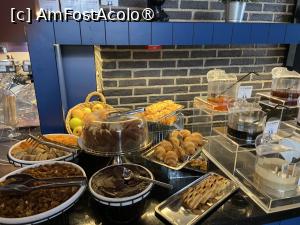 [P38] Hotel Bonvie 4* Sakarya - la micul dejun » foto by nicole33
 - 
<span class="allrVoted glyphicon glyphicon-heart hidden" id="av1423330"></span>
<a class="m-l-10 hidden" id="sv1423330" onclick="voting_Foto_DelVot(,1423330,28520)" role="button">șterge vot <span class="glyphicon glyphicon-remove"></span></a>
<a id="v91423330" class=" c-red"  onclick="voting_Foto_SetVot(1423330)" role="button"><span class="glyphicon glyphicon-heart-empty"></span> <b>LIKE</b> = Votează poza</a> <img class="hidden"  id="f1423330W9" src="/imagini/loader.gif" border="0" /><span class="AjErrMes hidden" id="e1423330ErM"></span>