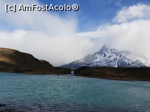 [P20] lacul Pehoe si cascada » foto by robert
 - 
<span class="allrVoted glyphicon glyphicon-heart hidden" id="av1020936"></span>
<a class="m-l-10 hidden" id="sv1020936" onclick="voting_Foto_DelVot(,1020936,28528)" role="button">șterge vot <span class="glyphicon glyphicon-remove"></span></a>
<a id="v91020936" class=" c-red"  onclick="voting_Foto_SetVot(1020936)" role="button"><span class="glyphicon glyphicon-heart-empty"></span> <b>LIKE</b> = Votează poza</a> <img class="hidden"  id="f1020936W9" src="/imagini/loader.gif" border="0" /><span class="AjErrMes hidden" id="e1020936ErM"></span>