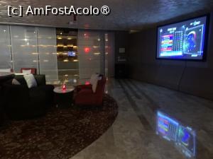 [P22] The Leela Ambience Convention Hotel,sală TV » foto by AZE
 - 
<span class="allrVoted glyphicon glyphicon-heart hidden" id="av1424826"></span>
<a class="m-l-10 hidden" id="sv1424826" onclick="voting_Foto_DelVot(,1424826,28533)" role="button">șterge vot <span class="glyphicon glyphicon-remove"></span></a>
<a id="v91424826" class=" c-red"  onclick="voting_Foto_SetVot(1424826)" role="button"><span class="glyphicon glyphicon-heart-empty"></span> <b>LIKE</b> = Votează poza</a> <img class="hidden"  id="f1424826W9" src="/imagini/loader.gif" border="0" /><span class="AjErrMes hidden" id="e1424826ErM"></span>