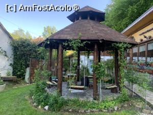 [P11] Moara cu Noroc,foișorul cu vatra de foc » foto by AZE
 - 
<span class="allrVoted glyphicon glyphicon-heart hidden" id="av1427183"></span>
<a class="m-l-10 hidden" id="sv1427183" onclick="voting_Foto_DelVot(,1427183,28544)" role="button">șterge vot <span class="glyphicon glyphicon-remove"></span></a>
<a id="v91427183" class=" c-red"  onclick="voting_Foto_SetVot(1427183)" role="button"><span class="glyphicon glyphicon-heart-empty"></span> <b>LIKE</b> = Votează poza</a> <img class="hidden"  id="f1427183W9" src="/imagini/loader.gif" border="0" /><span class="AjErrMes hidden" id="e1427183ErM"></span>