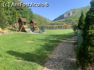 [P07] Moara cu Noroc,aleea de acces și zona verde » foto by AZE
 - 
<span class="allrVoted glyphicon glyphicon-heart hidden" id="av1427179"></span>
<a class="m-l-10 hidden" id="sv1427179" onclick="voting_Foto_DelVot(,1427179,28544)" role="button">șterge vot <span class="glyphicon glyphicon-remove"></span></a>
<a id="v91427179" class=" c-red"  onclick="voting_Foto_SetVot(1427179)" role="button"><span class="glyphicon glyphicon-heart-empty"></span> <b>LIKE</b> = Votează poza</a> <img class="hidden"  id="f1427179W9" src="/imagini/loader.gif" border="0" /><span class="AjErrMes hidden" id="e1427179ErM"></span>