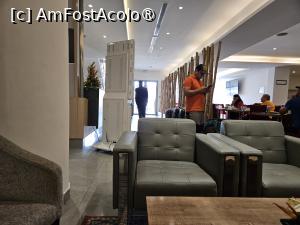 [P17] zona de lobby » foto by robert
 - 
<span class="allrVoted glyphicon glyphicon-heart hidden" id="av1428038"></span>
<a class="m-l-10 hidden" id="sv1428038" onclick="voting_Foto_DelVot(,1428038,28548)" role="button">șterge vot <span class="glyphicon glyphicon-remove"></span></a>
<a id="v91428038" class=" c-red"  onclick="voting_Foto_SetVot(1428038)" role="button"><span class="glyphicon glyphicon-heart-empty"></span> <b>LIKE</b> = Votează poza</a> <img class="hidden"  id="f1428038W9" src="/imagini/loader.gif" border="0" /><span class="AjErrMes hidden" id="e1428038ErM"></span>