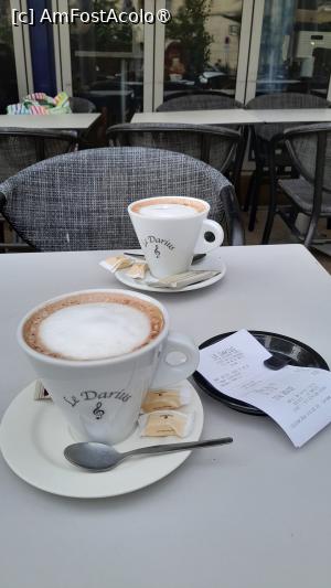 [P27] ciocolata calda la Darius » foto by Yolanda
 - 
<span class="allrVoted glyphicon glyphicon-heart hidden" id="av1427508"></span>
<a class="m-l-10 hidden" id="sv1427508" onclick="voting_Foto_DelVot(,1427508,28549)" role="button">șterge vot <span class="glyphicon glyphicon-remove"></span></a>
<a id="v91427508" class=" c-red"  onclick="voting_Foto_SetVot(1427508)" role="button"><span class="glyphicon glyphicon-heart-empty"></span> <b>LIKE</b> = Votează poza</a> <img class="hidden"  id="f1427508W9" src="/imagini/loader.gif" border="0" /><span class="AjErrMes hidden" id="e1427508ErM"></span>