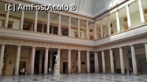 [P27] sala pasilor pierduti în palatul de justitie » foto by Yolanda
 - 
<span class="allrVoted glyphicon glyphicon-heart hidden" id="av1428629"></span>
<a class="m-l-10 hidden" id="sv1428629" onclick="voting_Foto_DelVot(,1428629,28549)" role="button">șterge vot <span class="glyphicon glyphicon-remove"></span></a>
<a id="v91428629" class=" c-red"  onclick="voting_Foto_SetVot(1428629)" role="button"><span class="glyphicon glyphicon-heart-empty"></span> <b>LIKE</b> = Votează poza</a> <img class="hidden"  id="f1428629W9" src="/imagini/loader.gif" border="0" /><span class="AjErrMes hidden" id="e1428629ErM"></span>