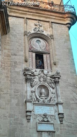[P47] turnul Primariei, se vede figurina de lemn, foto din luna ianuarie deci figurina reprezinta iarna » foto by Yolanda
 - 
<span class="allrVoted glyphicon glyphicon-heart hidden" id="av1428649"></span>
<a class="m-l-10 hidden" id="sv1428649" onclick="voting_Foto_DelVot(,1428649,28549)" role="button">șterge vot <span class="glyphicon glyphicon-remove"></span></a>
<a id="v91428649" class=" c-red"  onclick="voting_Foto_SetVot(1428649)" role="button"><span class="glyphicon glyphicon-heart-empty"></span> <b>LIKE</b> = Votează poza</a> <img class="hidden"  id="f1428649W9" src="/imagini/loader.gif" border="0" /><span class="AjErrMes hidden" id="e1428649ErM"></span>