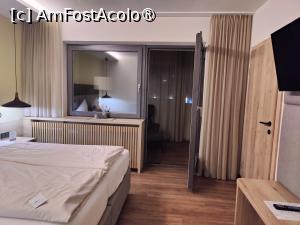 [P12] Klingler Hotel; camera noastră » foto by crismis
 - 
<span class="allrVoted glyphicon glyphicon-heart hidden" id="av1428285"></span>
<a class="m-l-10 hidden" id="sv1428285" onclick="voting_Foto_DelVot(,1428285,28553)" role="button">șterge vot <span class="glyphicon glyphicon-remove"></span></a>
<a id="v91428285" class=" c-red"  onclick="voting_Foto_SetVot(1428285)" role="button"><span class="glyphicon glyphicon-heart-empty"></span> <b>LIKE</b> = Votează poza</a> <img class="hidden"  id="f1428285W9" src="/imagini/loader.gif" border="0" /><span class="AjErrMes hidden" id="e1428285ErM"></span>