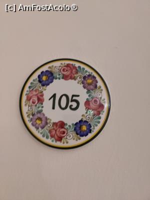 [P21] Klingler Hotel; camera noastră » foto by crismis
 - 
<span class="allrVoted glyphicon glyphicon-heart hidden" id="av1428294"></span>
<a class="m-l-10 hidden" id="sv1428294" onclick="voting_Foto_DelVot(,1428294,28553)" role="button">șterge vot <span class="glyphicon glyphicon-remove"></span></a>
<a id="v91428294" class=" c-red"  onclick="voting_Foto_SetVot(1428294)" role="button"><span class="glyphicon glyphicon-heart-empty"></span> <b>LIKE</b> = Votează poza</a> <img class="hidden"  id="f1428294W9" src="/imagini/loader.gif" border="0" /><span class="AjErrMes hidden" id="e1428294ErM"></span>