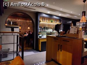 [P05] Cafe-Restaurant Klingler; interior » foto by crismis
 - 
<span class="allrVoted glyphicon glyphicon-heart hidden" id="av1428328"></span>
<a class="m-l-10 hidden" id="sv1428328" onclick="voting_Foto_DelVot(,1428328,28555)" role="button">șterge vot <span class="glyphicon glyphicon-remove"></span></a>
<a id="v91428328" class=" c-red"  onclick="voting_Foto_SetVot(1428328)" role="button"><span class="glyphicon glyphicon-heart-empty"></span> <b>LIKE</b> = Votează poza</a> <img class="hidden"  id="f1428328W9" src="/imagini/loader.gif" border="0" /><span class="AjErrMes hidden" id="e1428328ErM"></span>