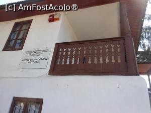 [P02] Pucioasa - Muzeul de Etnografie. Vedere din stradă. » foto by iulianic
 - 
<span class="allrVoted glyphicon glyphicon-heart hidden" id="av1435543"></span>
<a class="m-l-10 hidden" id="sv1435543" onclick="voting_Foto_DelVot(,1435543,28622)" role="button">șterge vot <span class="glyphicon glyphicon-remove"></span></a>
<a id="v91435543" class=" c-red"  onclick="voting_Foto_SetVot(1435543)" role="button"><span class="glyphicon glyphicon-heart-empty"></span> <b>LIKE</b> = Votează poza</a> <img class="hidden"  id="f1435543W9" src="/imagini/loader.gif" border="0" /><span class="AjErrMes hidden" id="e1435543ErM"></span>